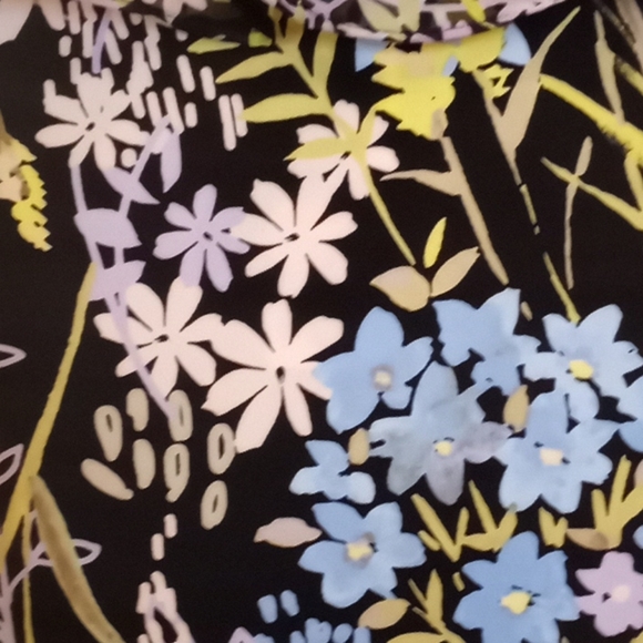 Calvin Klein Floral Ruffled Sleeveless B… - Picture 7 of 15